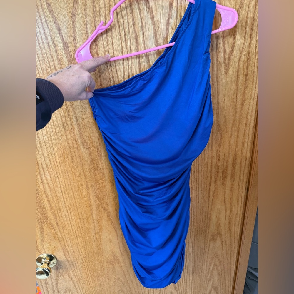 Chic Royal Blue One-Shoulder Dress